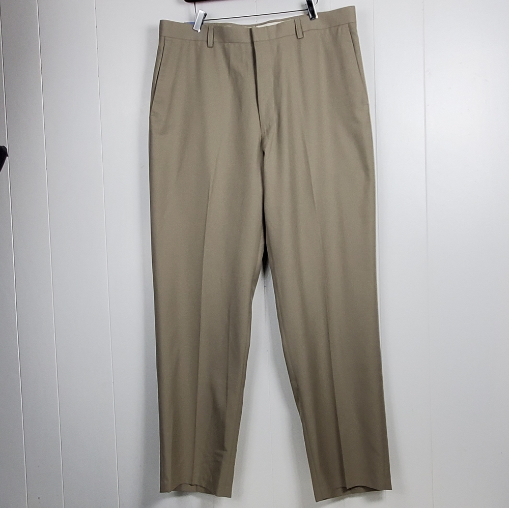 NWT Kenneth Cole Reaction khaki trouser pants 38× 34